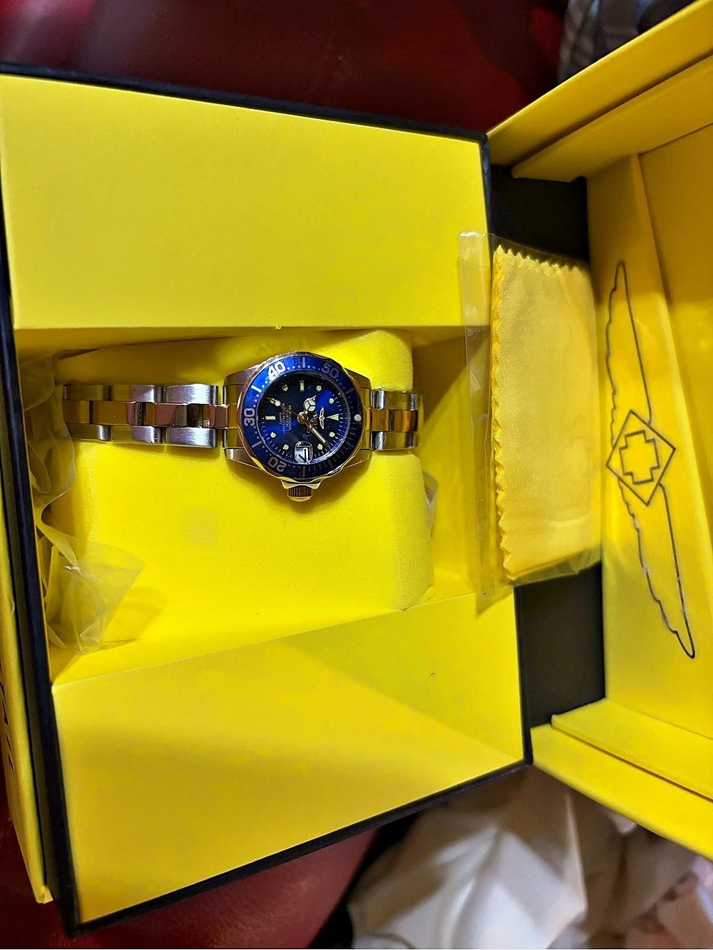 Invicta Pro Diver Automatic Two-Tone Watch 8928OB Gold & Blue
